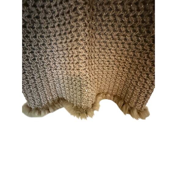 Chico’s Faux Fur Vest/Sweater Open Weaave Gray & Silver Metallic Thread.1 (8-10) - Picture 6 of 11